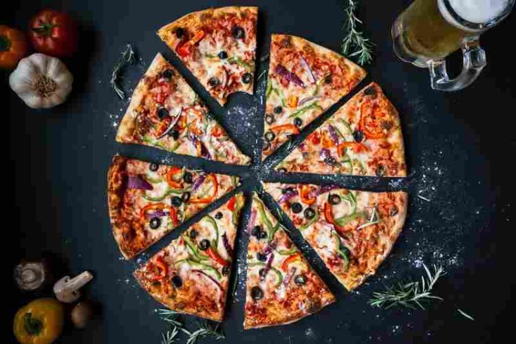 Тајната на пицата: Како се родила една од најомилениите храни на светот?